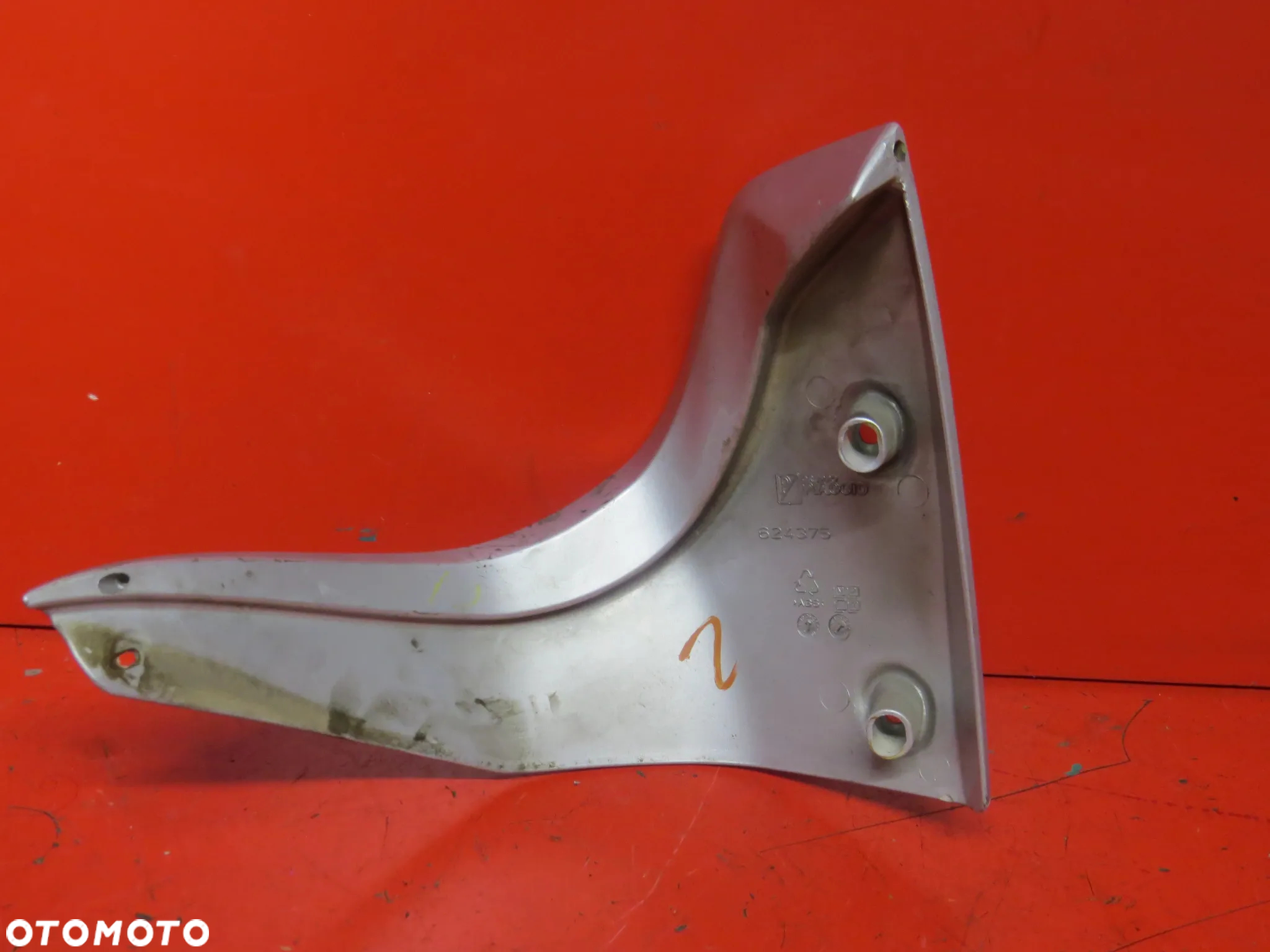 GILERA NEXUS 500 NEXUS500 2012 owiewka osłona banan wypełnienie listwa - 4