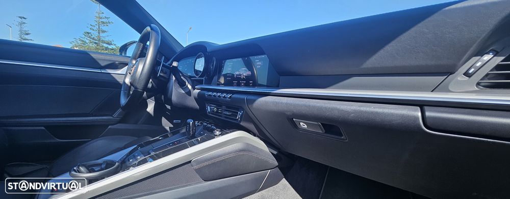 Porsche 911 Série F - 18