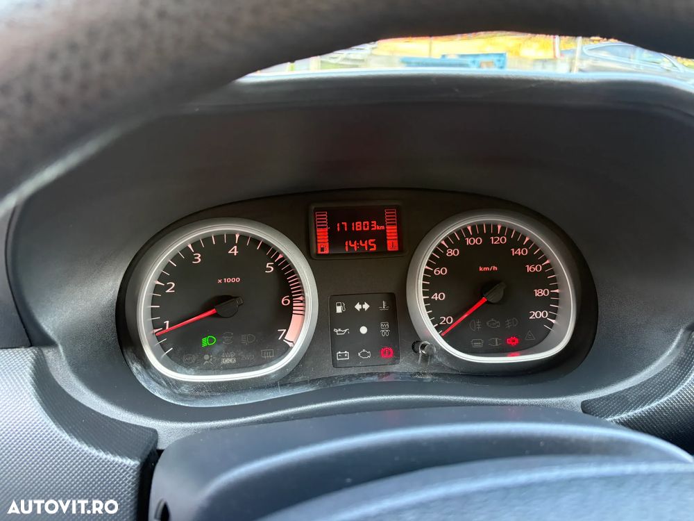 Dacia Duster 1.5 dCi 4x2 Ambiance - 11