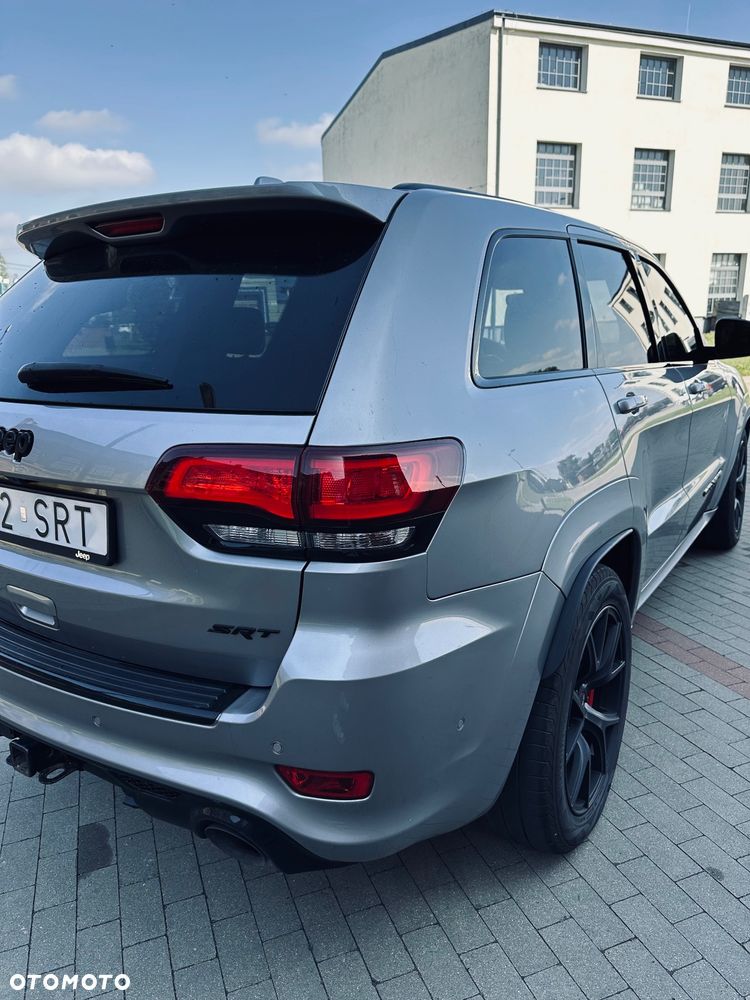 Jeep Grand Cherokee SRT Night - 6