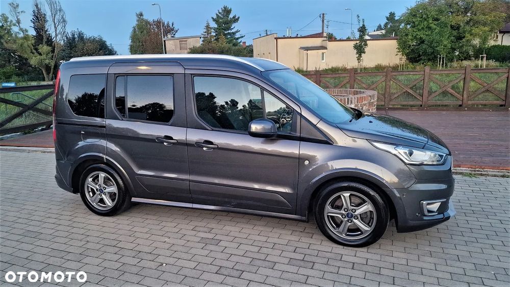Ford Tourneo Connect Gr 1.5 EcoBlue Titanium PowerShift - 2