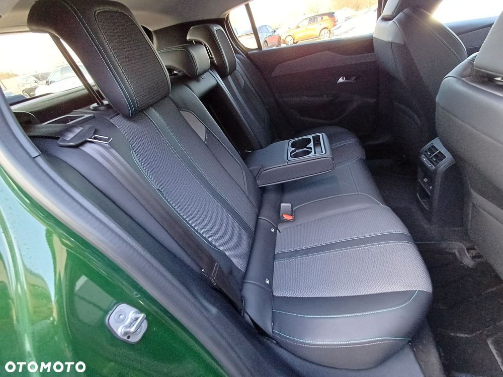 Peugeot 308 1.5 BlueHDi Allure Pack S&S EAT8 - 31