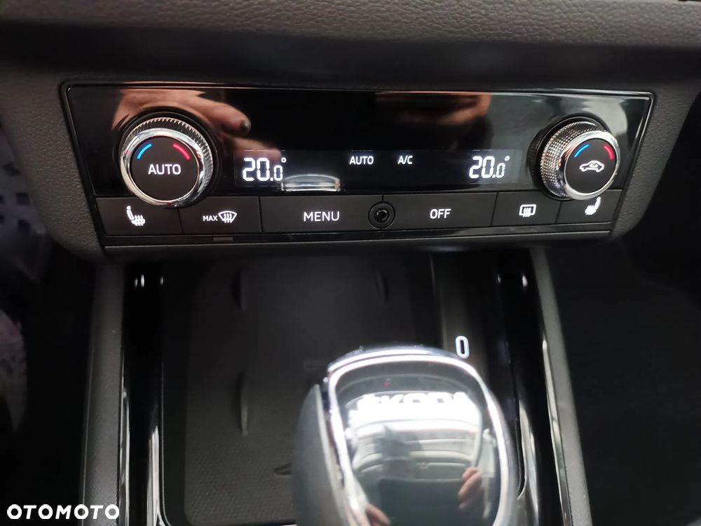 Skoda Kamiq 1.5 TSI DSG Clever - 22