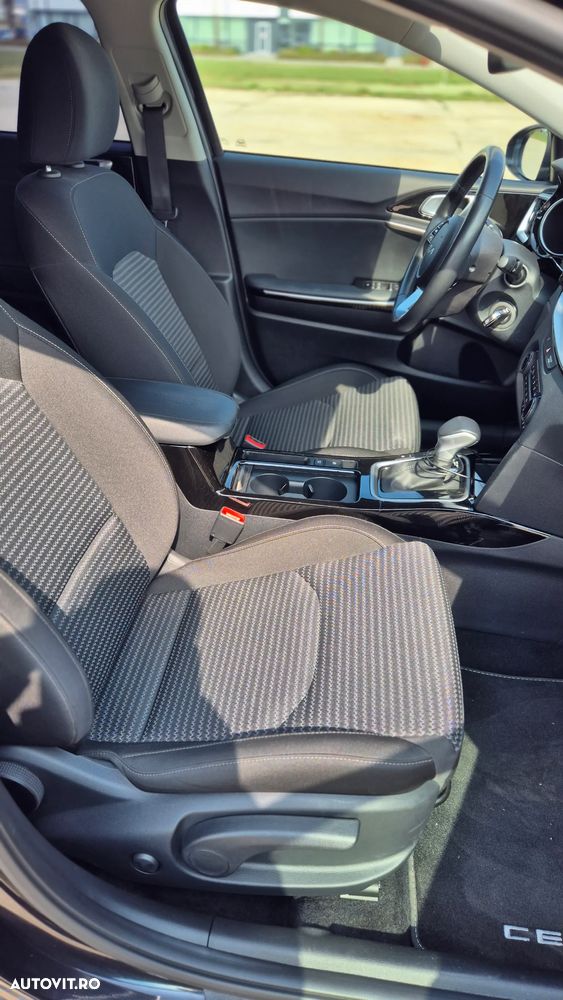 Kia Ceed 1.5 T-GDI DCT7 OPF Vision - 24