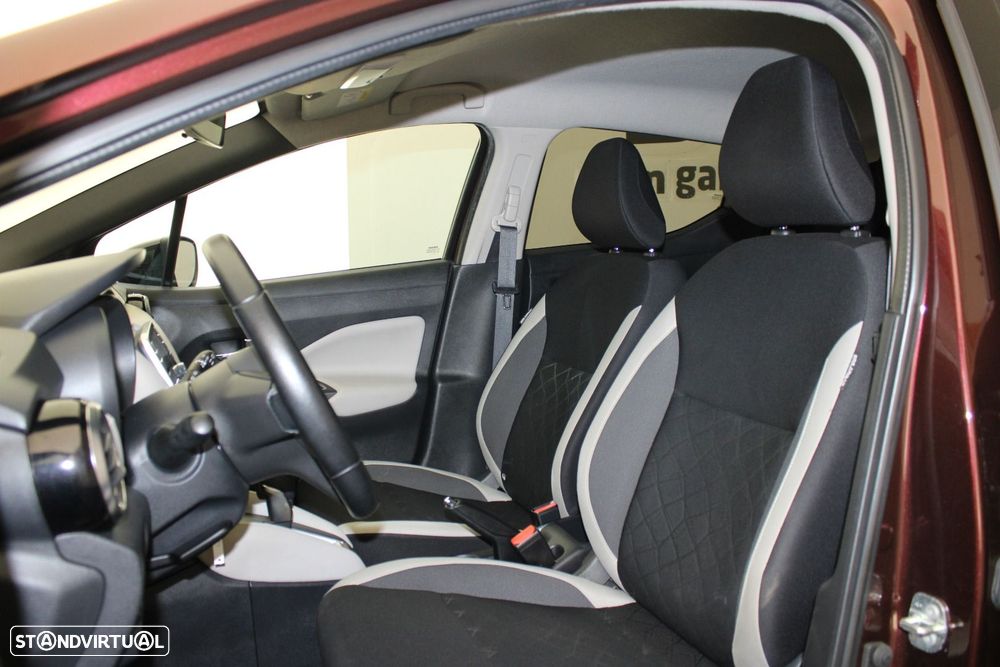 Nissan Micra - 21