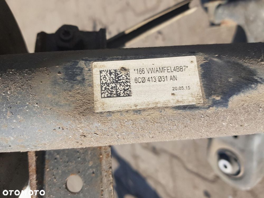 SKODA FABIA 3 III 6V 14r- 1.0 TSI AMORTYZATOR ZWROTNICA PRAWA PRZÓD - 7