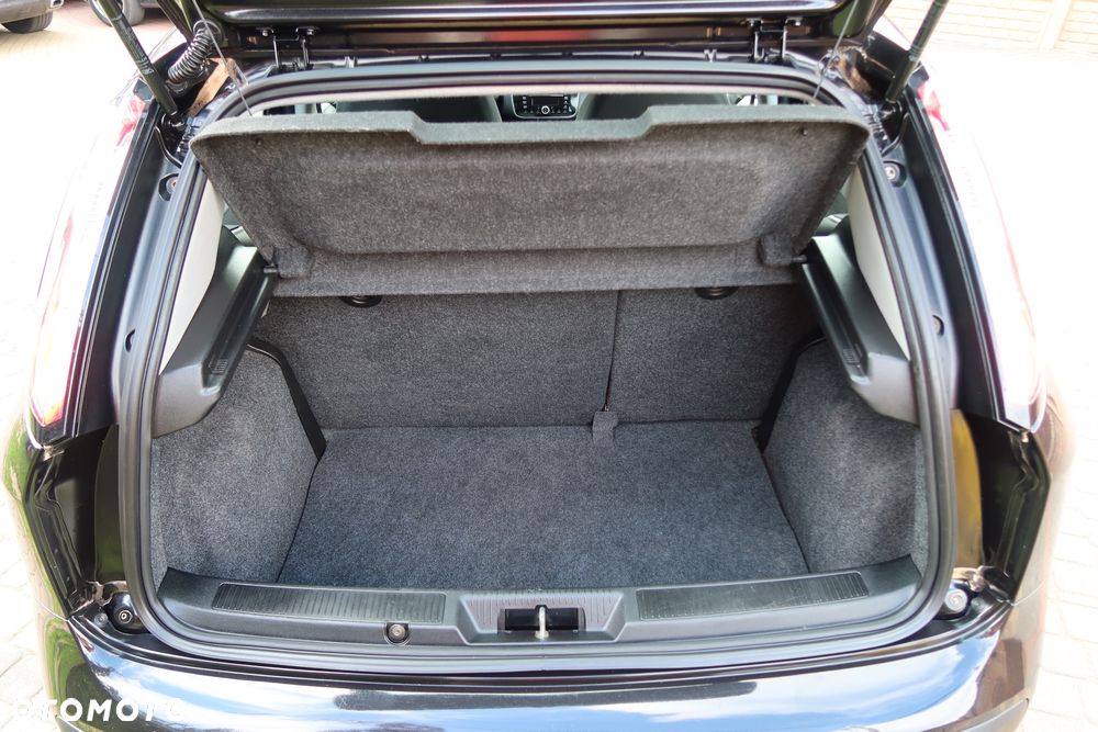 Fiat Punto Evo 1.4 8V Dynamic - 9