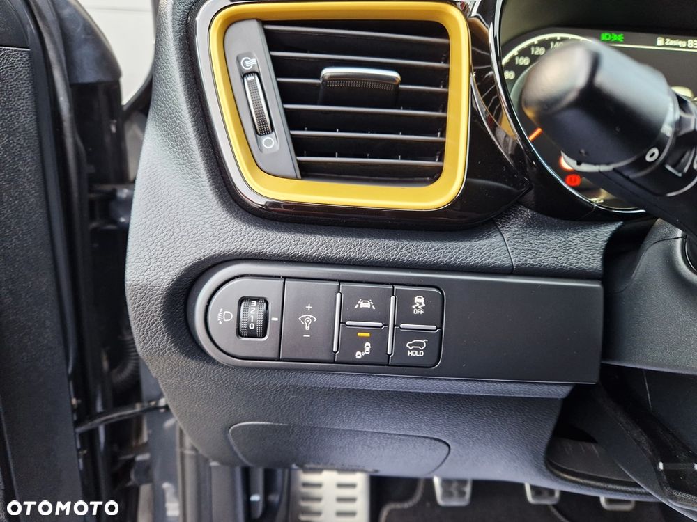 Kia XCeed 1.5 T-GDI OPF PLATINUM EDITION - 33