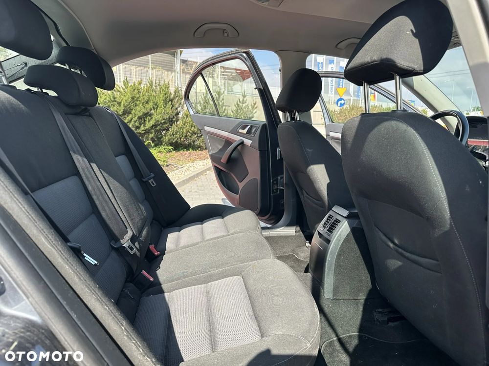 Skoda Octavia 2.0 TDI DPF Ambiente - 10