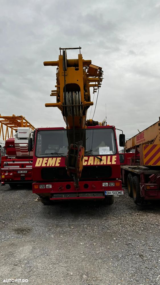 Grove GMK 3050 - 4