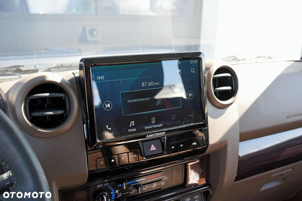 Toyota Land Cruiser 2.8 D-4D Automatik - 24