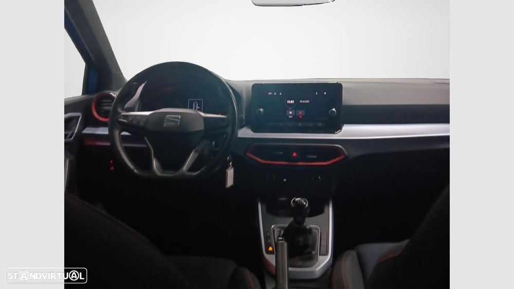 SEAT Arona 1.0 TSI FR - 13