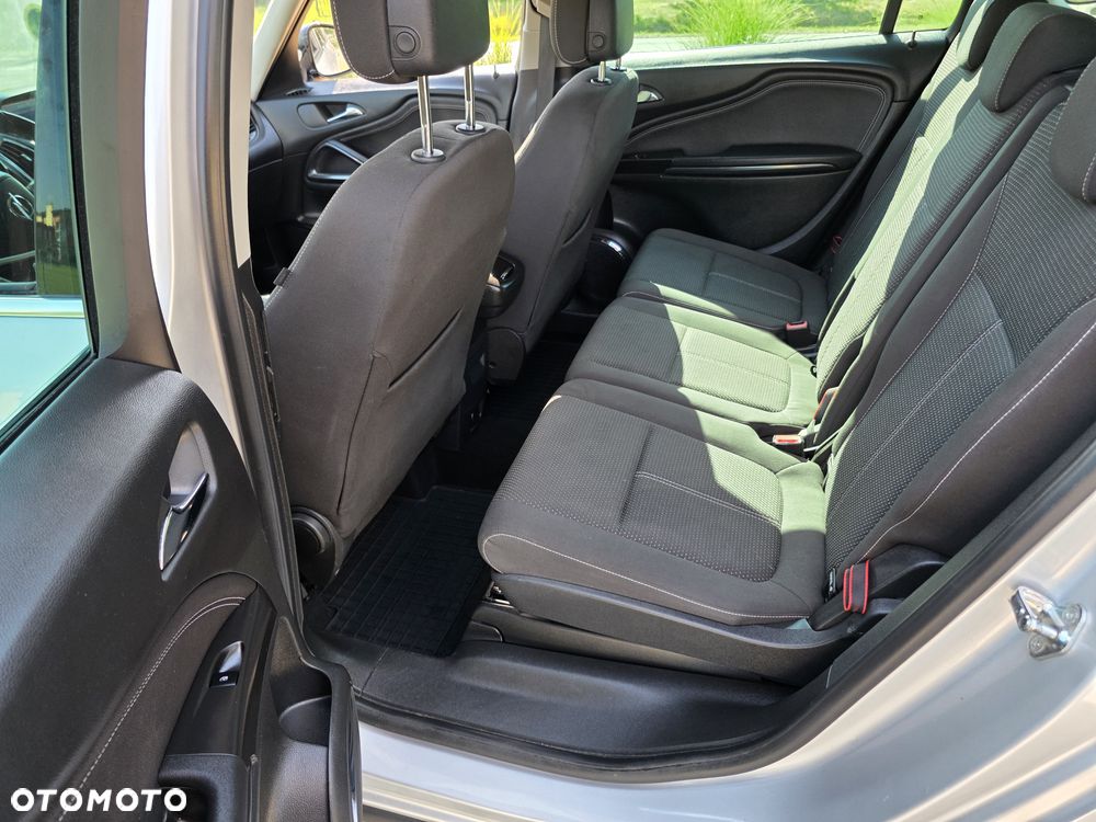 Opel Zafira 2.0 CDTI Enjoy - 12