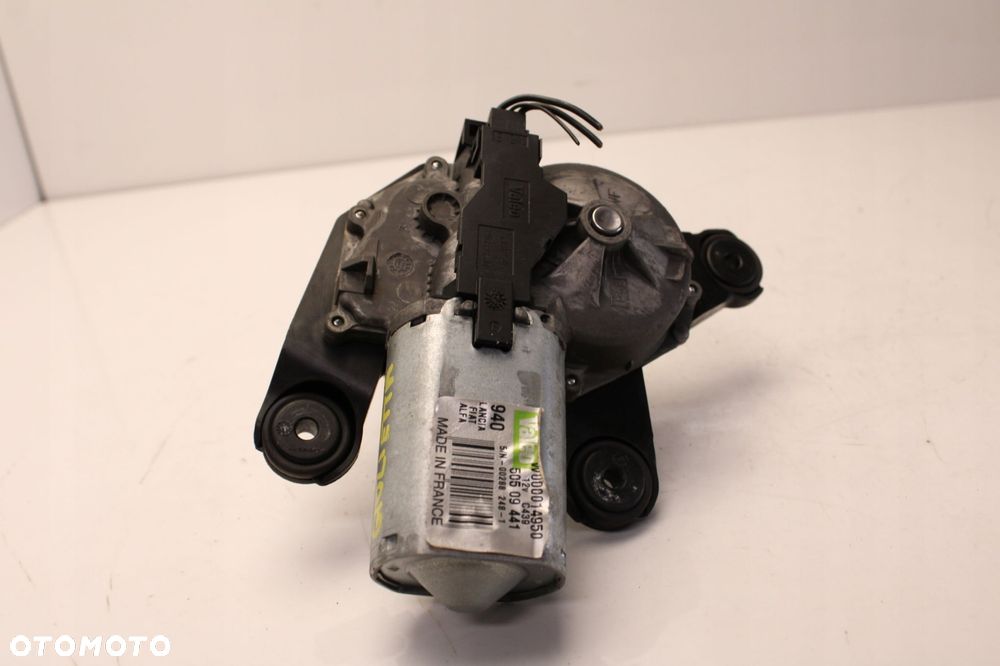 alfa romeo giulietta 10r- silniczek mechanizm wycieraczki tył 50509441 - 4