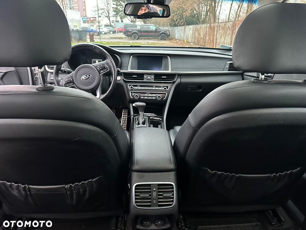 Kia Optima 1.7 CRDI XL DCT - 9