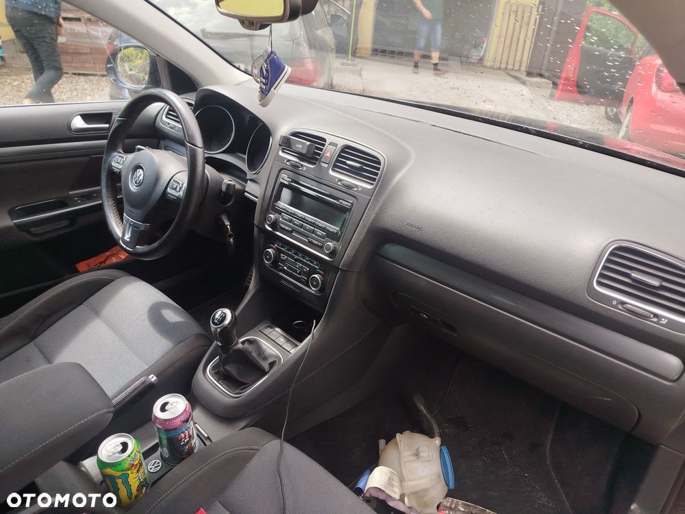 Volkswagen Golf - 4