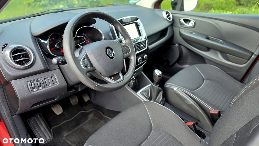 Renault Clio 1.2 16V 75 LIMITED 2018 - 28