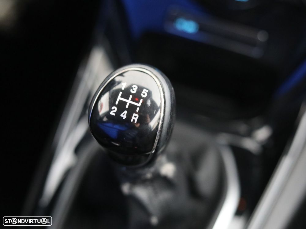 Ford Fiesta 1.0 EcoBoost Titanium - 13