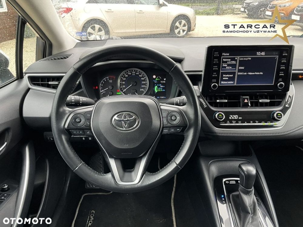 Toyota Corolla - 13