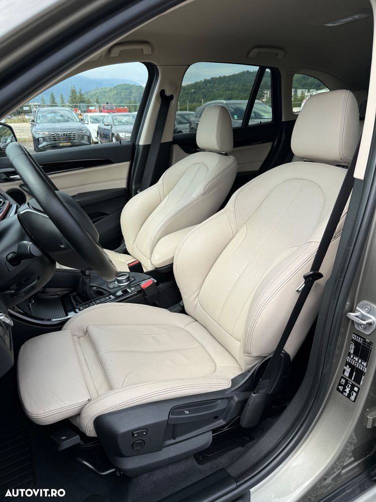 BMW X1 xDrive20d Sport Line - 16