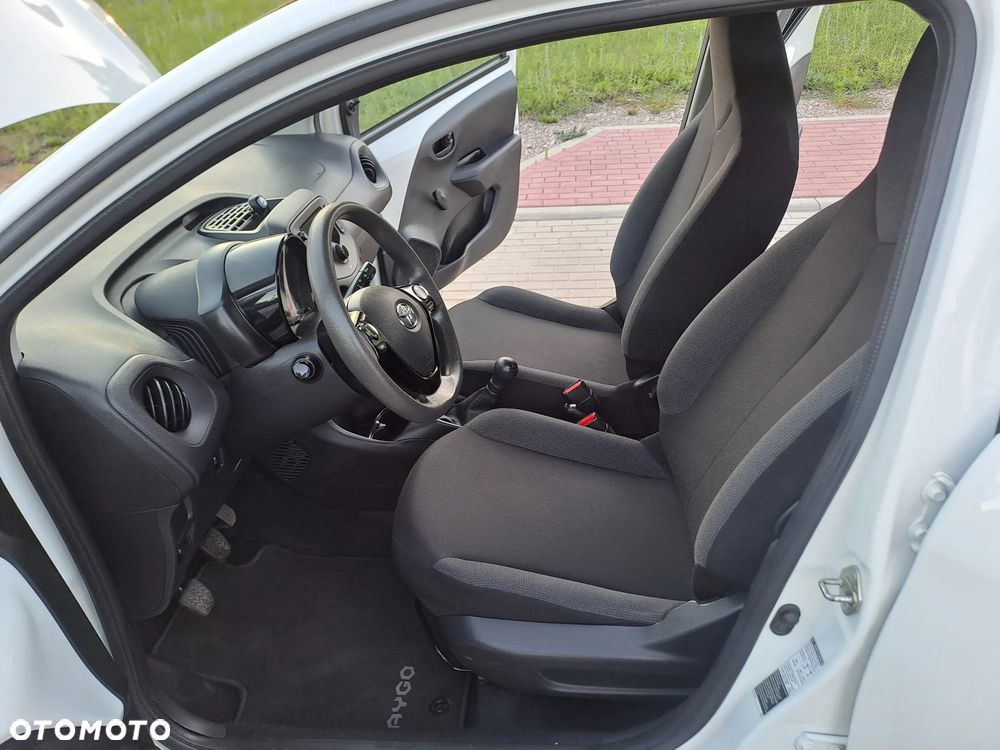 Toyota Aygo - 13