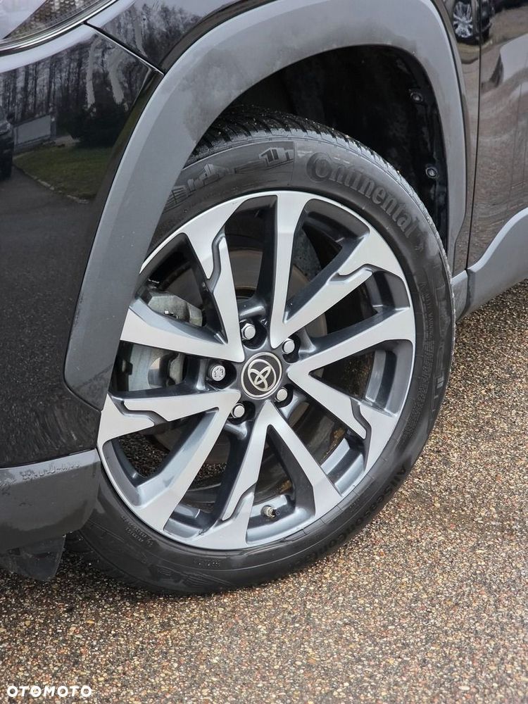 Toyota Corolla Cross - 11