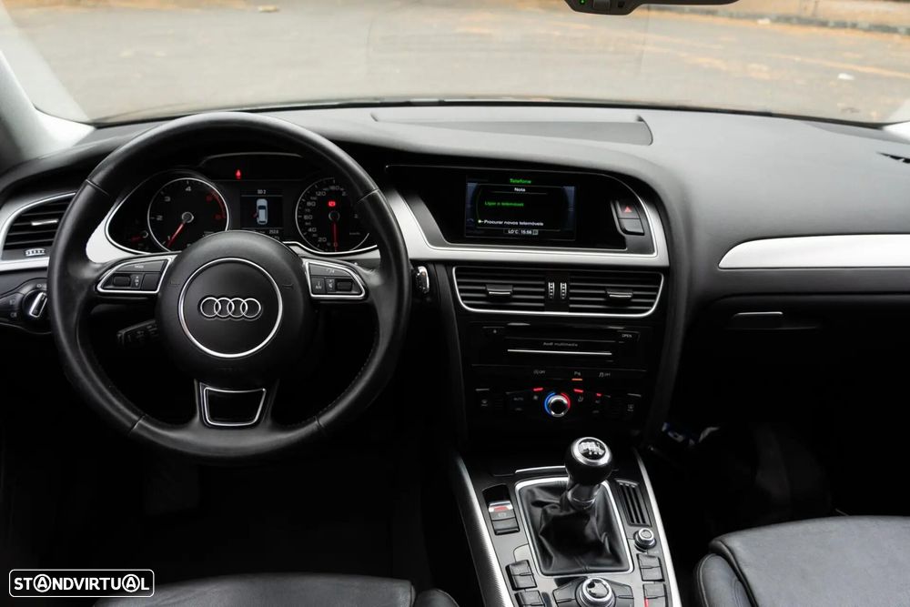 Audi A4 Avant 2.0 TDI Business Line S-line - 11