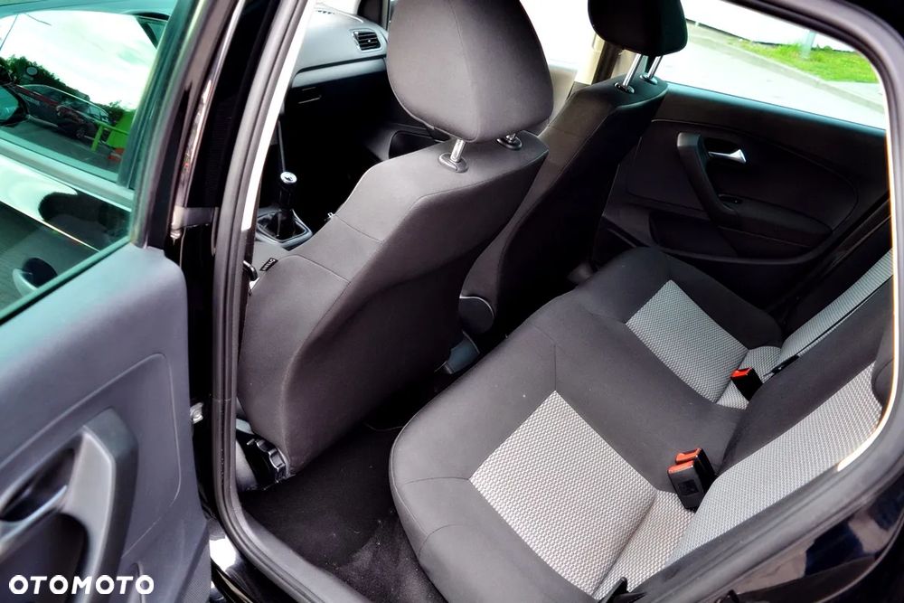 Volkswagen Polo 1.2 TDI Blue Motion - 16