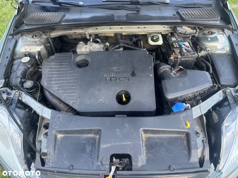 Ford Mondeo - 16