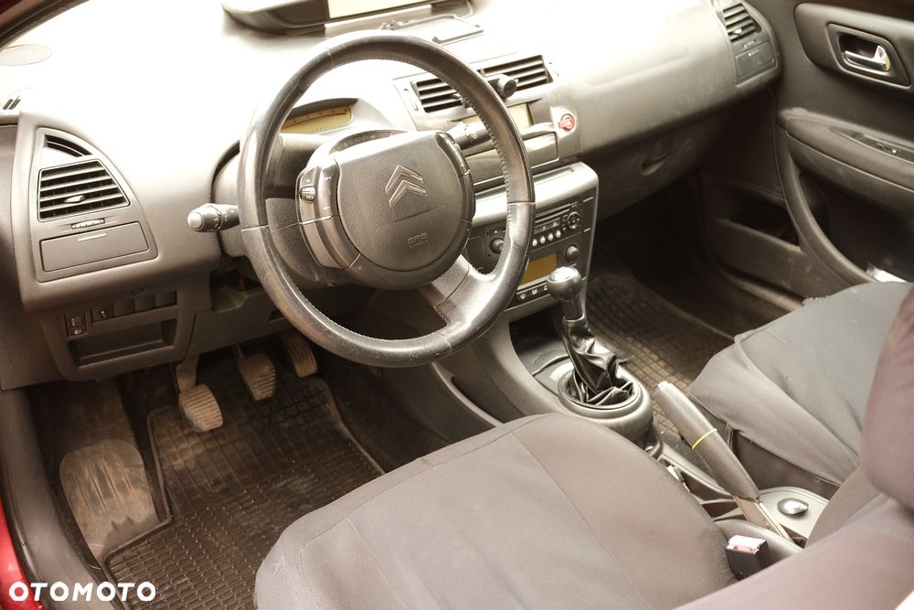 Citroën C4 HDi 90 FAP VTR - 21