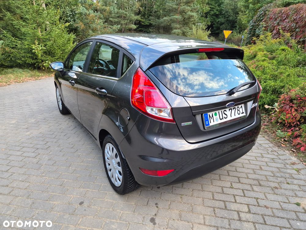 Ford Fiesta 1.0 EcoBoost Titanium - 4