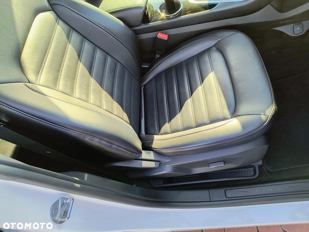 Ford Edge - 20