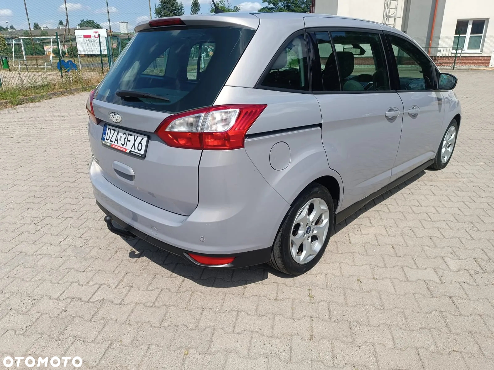 Ford Grand C-MAX 1.6 TDCi Edition - 4