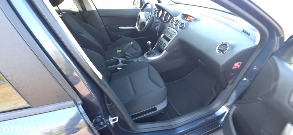 Peugeot 308 HDi FAP 90 Active - 26