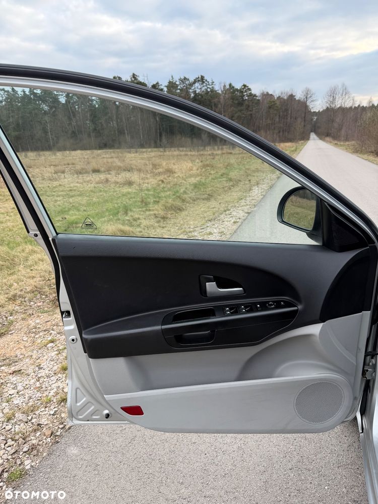 Kia Ceed 2.0 CVVT Spirit - 22