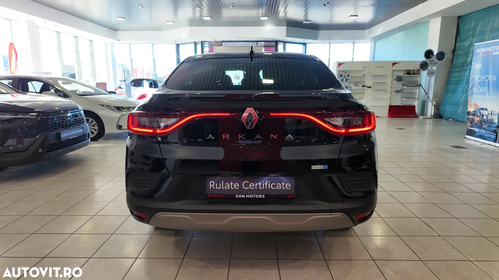 Renault Arkana E-TECH Hybrid 145 Techno - 6