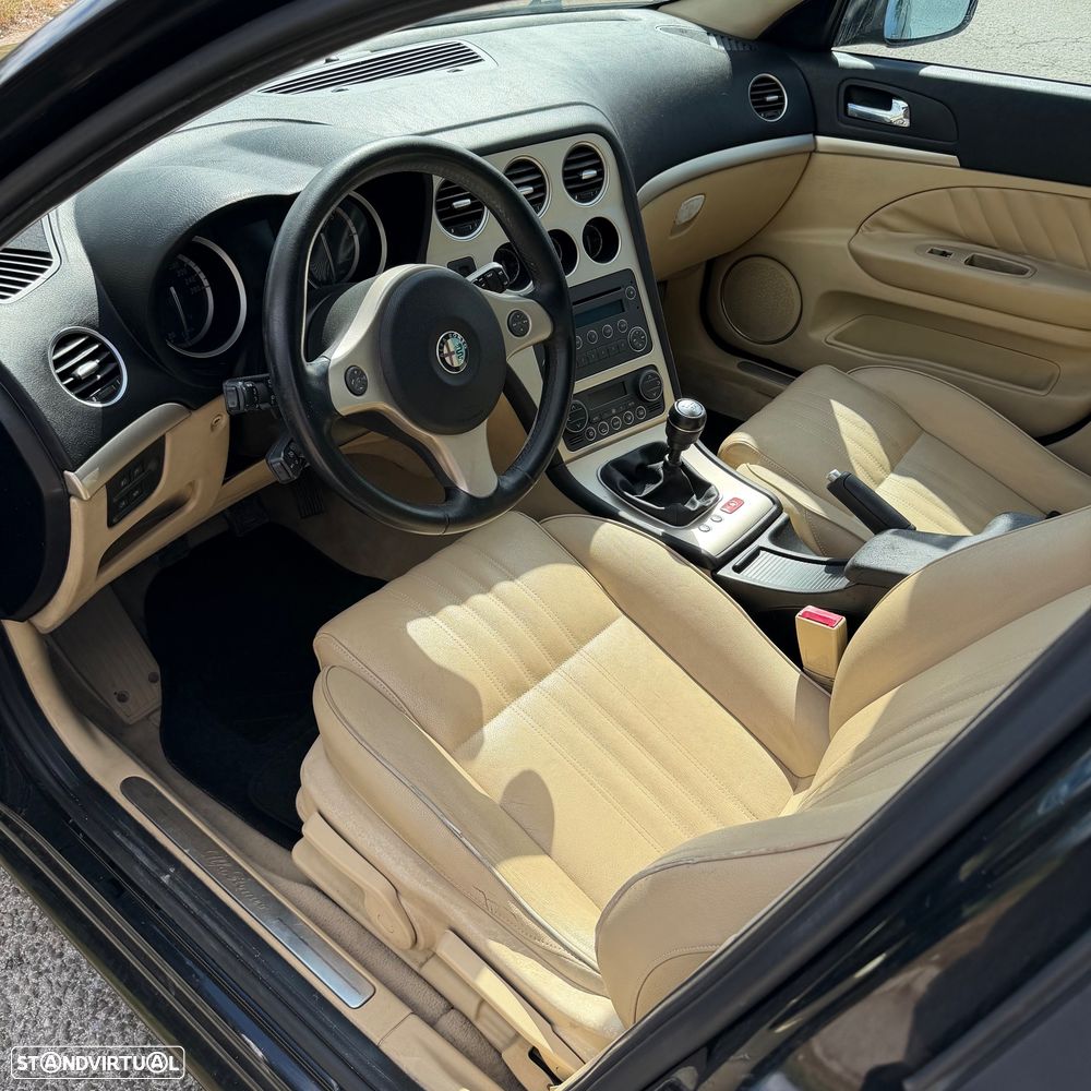 Alfa Romeo 159 - 5