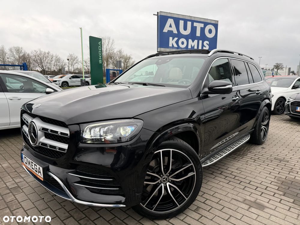 Mercedes-Benz GLS - 1