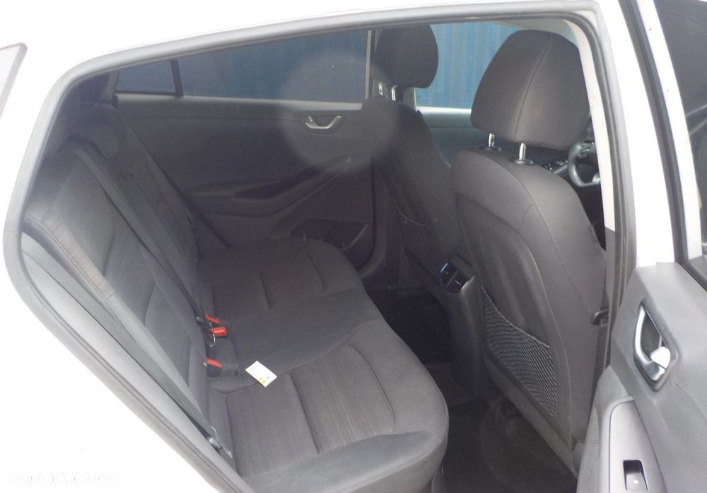 Hyundai IONIQ - 20