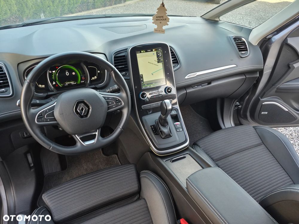 Renault Scenic TCe 140 GPF EDC BOSE EDITION - 21