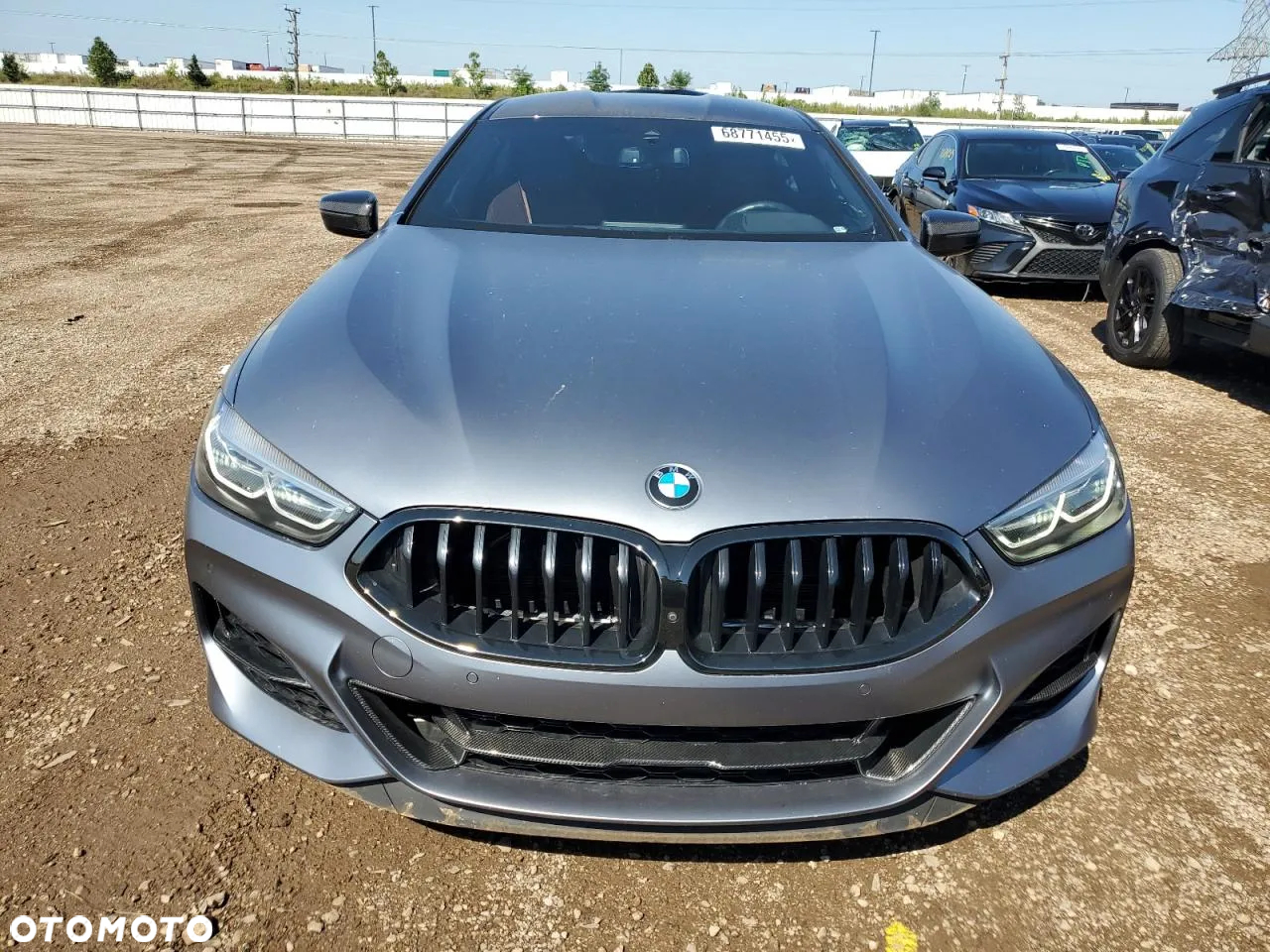 BMW Seria 8 - 5