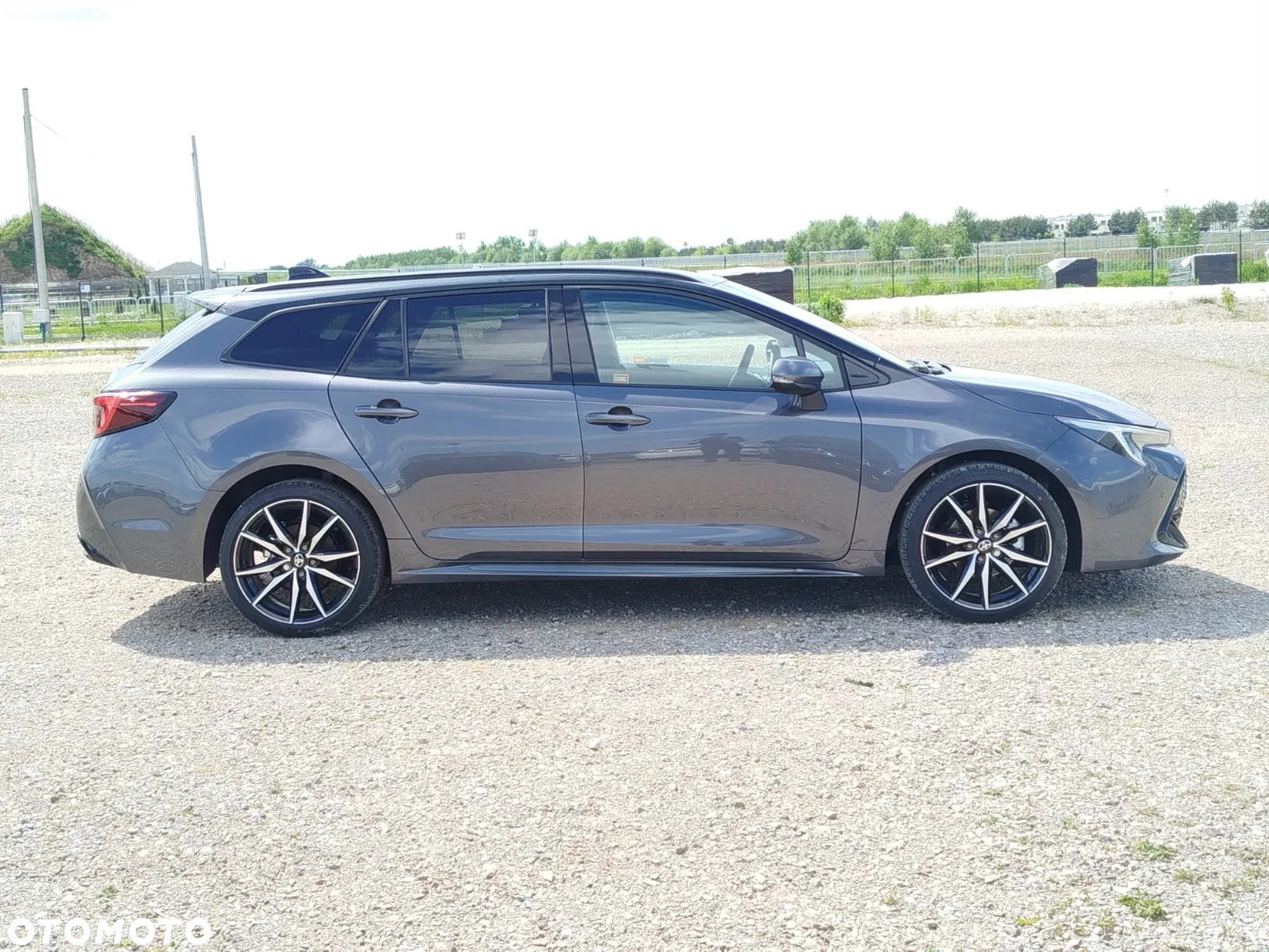 Toyota Corolla 1.8 Hybrid GR Sport - 2