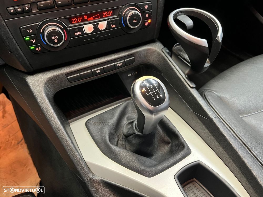 BMW X1 18 d sDrive - 15