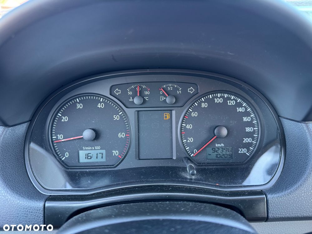 Volkswagen Polo - 8