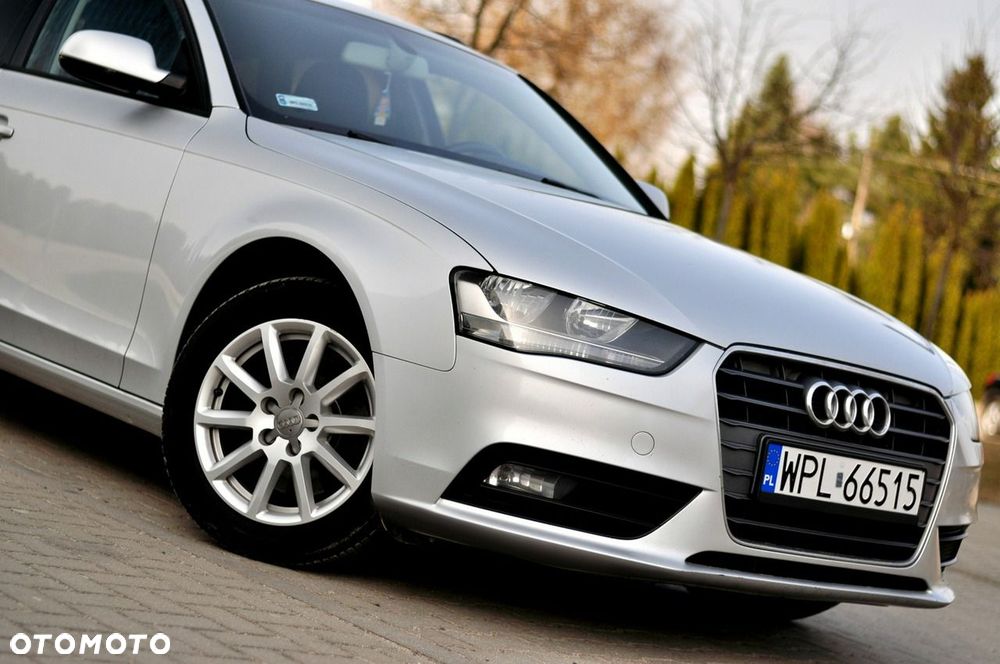 Audi A4 Avant 2.0 TDI DPF Ambiente - 25