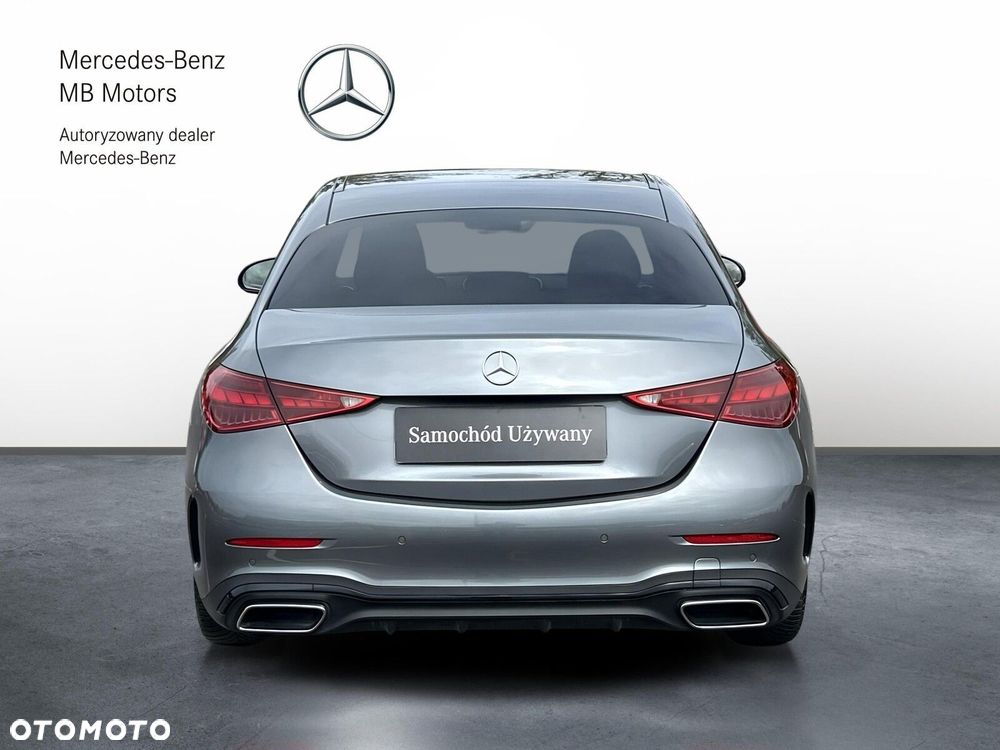 Mercedes-Benz C-Class 2025 photo 4