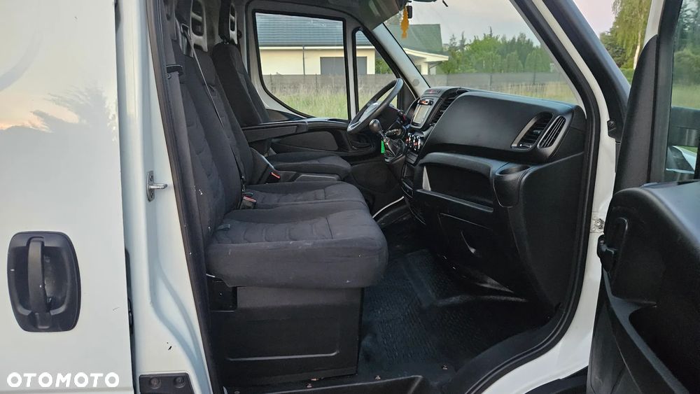 Iveco DAILY 35S17 3.0 HPI 170 KM KLIMA L3H2 L3 H2 HAK 3500 KG - 16