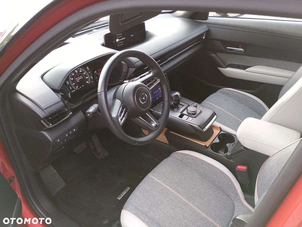 Mazda MX-30 - 11