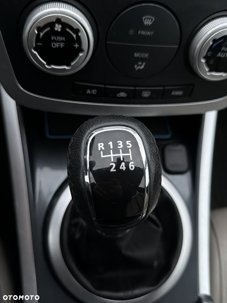 Mazda CX-7 - 15