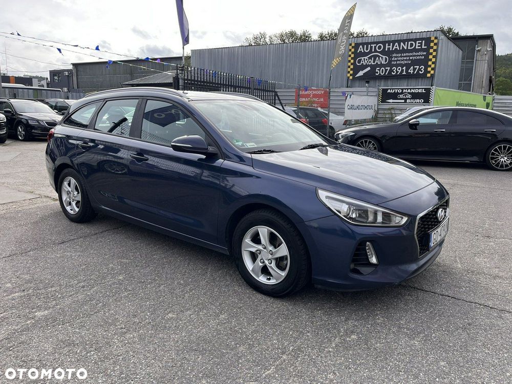 Hyundai i30 1.6 CRDi BlueDrive Go - 3